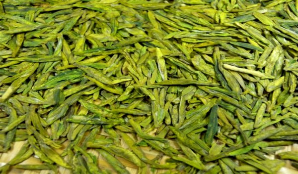 Longjing připravený ke konzumaci